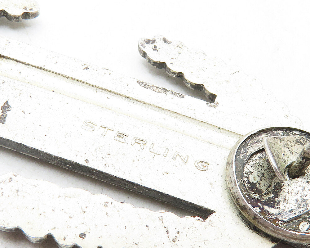 925 Sterling Silver  Vintage Enamel Coated Rifle Gun Wreath Lapel Pin  TR1682