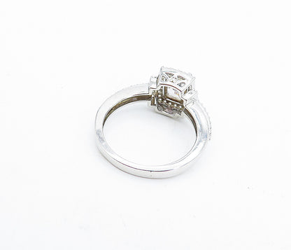 925 Sterling Silver  Cubic Zirconia Solitaire With Accents Ring Sz 7  RG4110