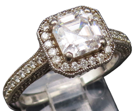 925 Sterling Silver  Vintage Square Cubic Zirconia Halo Ring Sz 7  RG25994