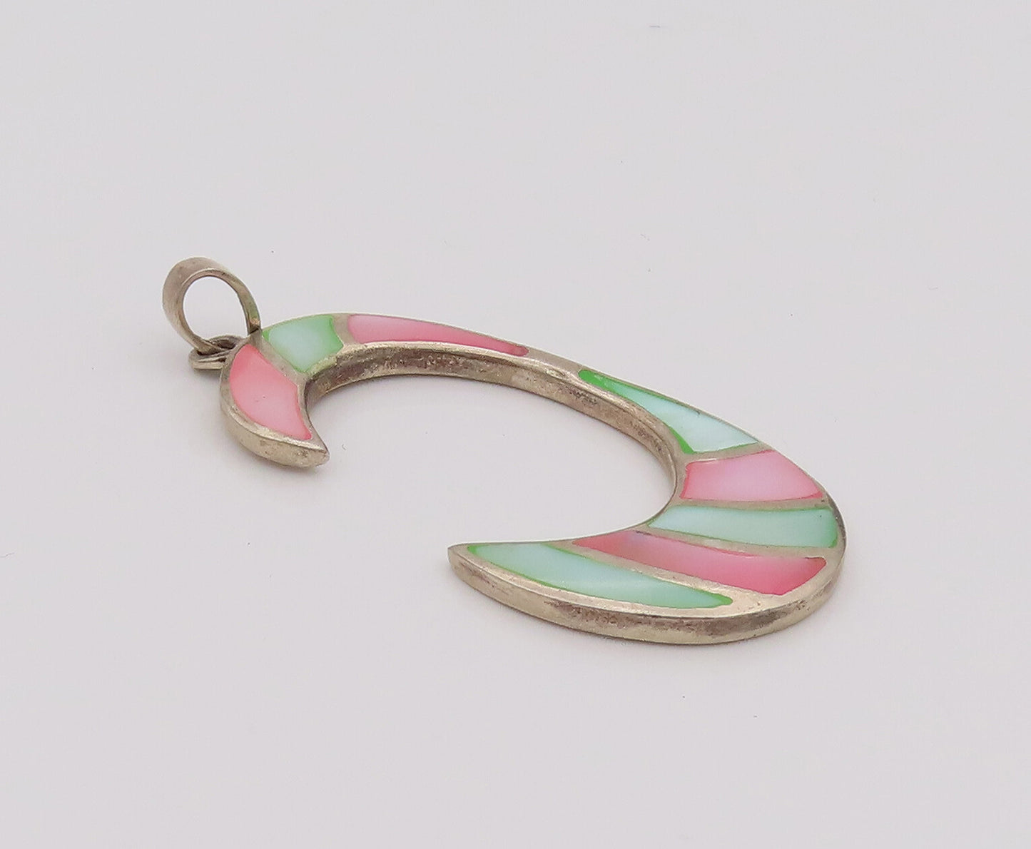 925 Sterling Silver Vintage Two Tone Mother Of Pearl Reverse C Pendant PT22053