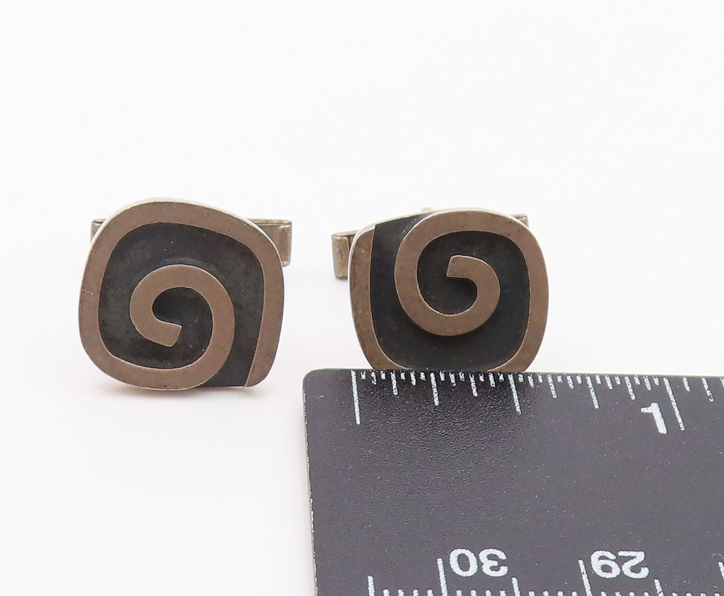 FI 925 Sterling Silver  Vintage Oxidized Spiral Design Cufflinks  TR3170