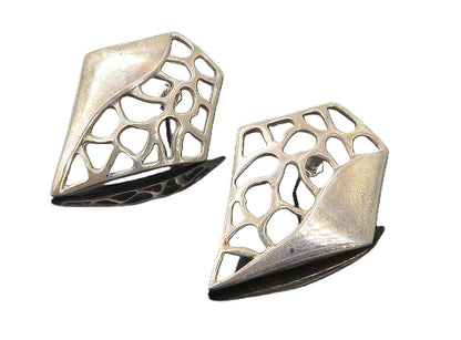 925 Sterling Silver  Vintage Modernist Cutout Design Drop Earrings  EG4273
