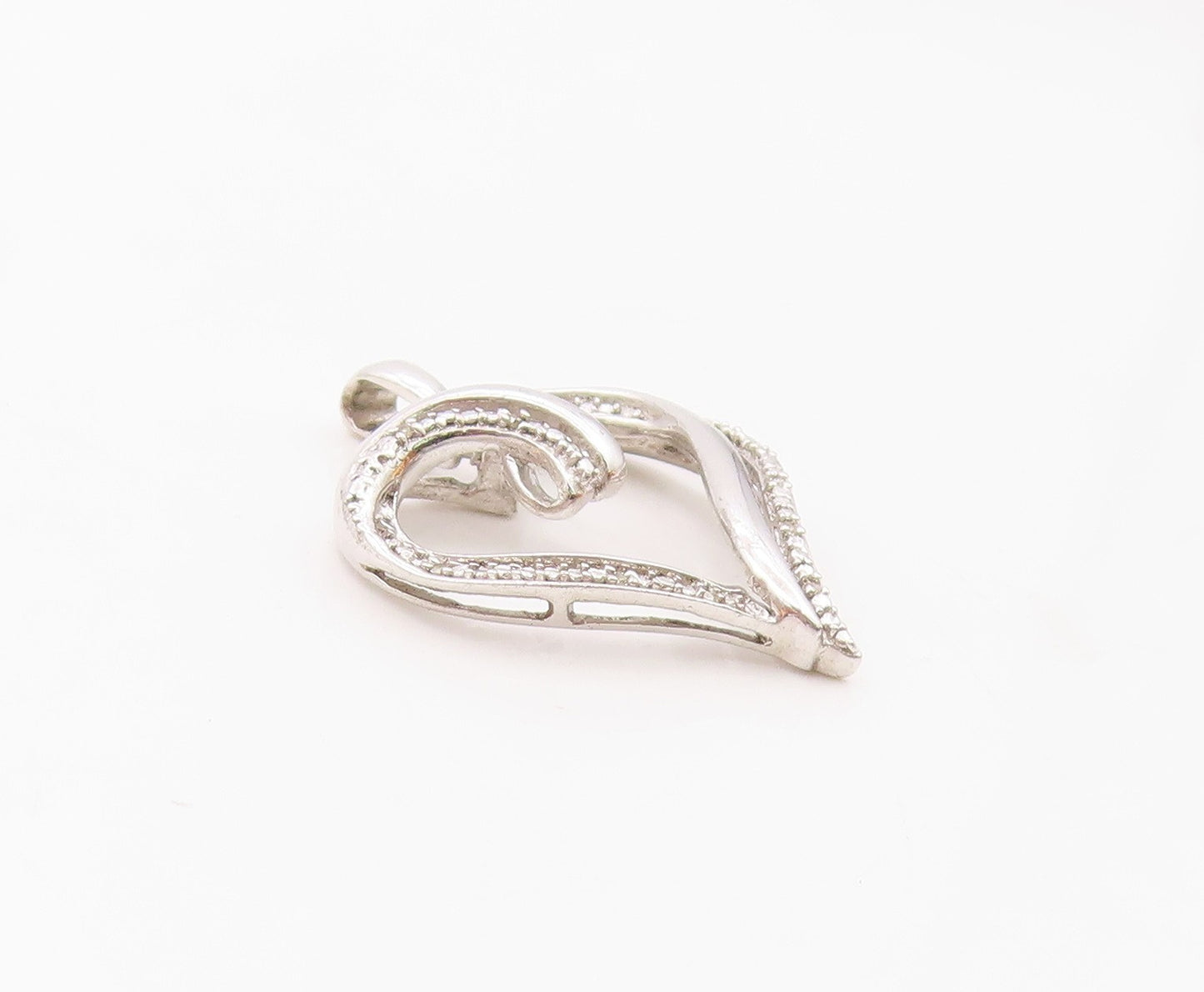 925 Sterling Silver  Vintage Genuine Diamonds Love Heart Pendant  PT19746
