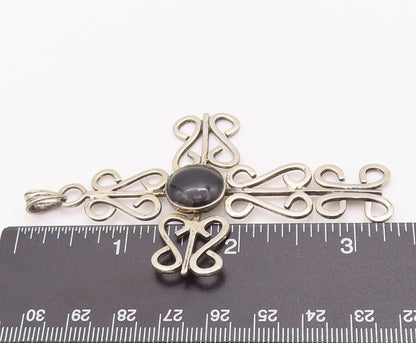 925 Sterling Silver Vintage Pendant Religious Swirly Carved Onyx Cross  PT22945