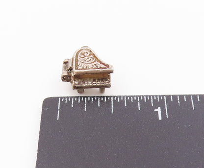 925 Sterling Silver  Vintage Petite Grand Piano Motif Pendant (OPENS)  PT18320