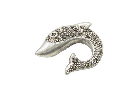 925 Sterling Silver  Vintage Sparkling Marcasite Dolphin Brooch Pin  BP8401