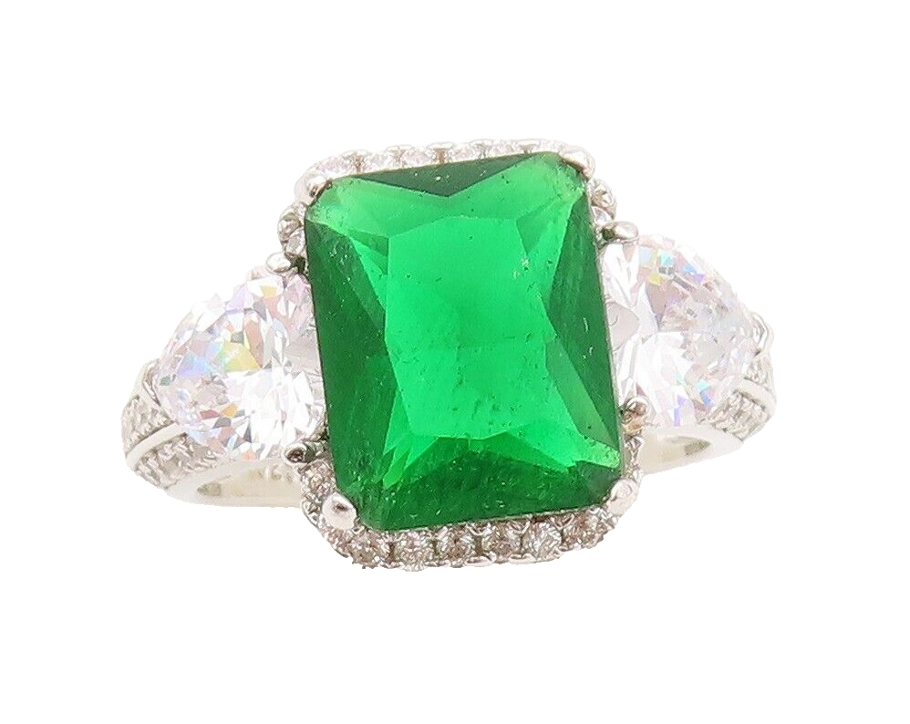925 Sterling Silver Vintage Ring Rectangle Cut Peridot Triangle CZ Sz 7  RG29020