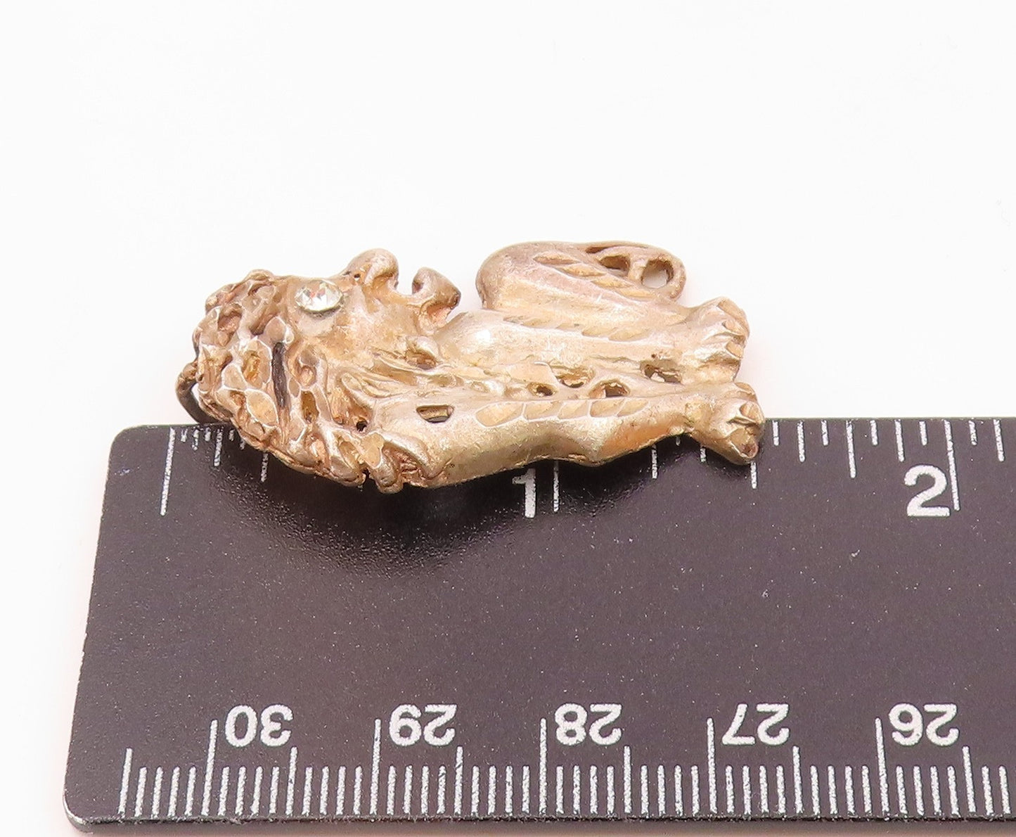 925 Sterling Silver  Vintage Topaz Diamond Cut Sitting Lion Pendant  PT15779