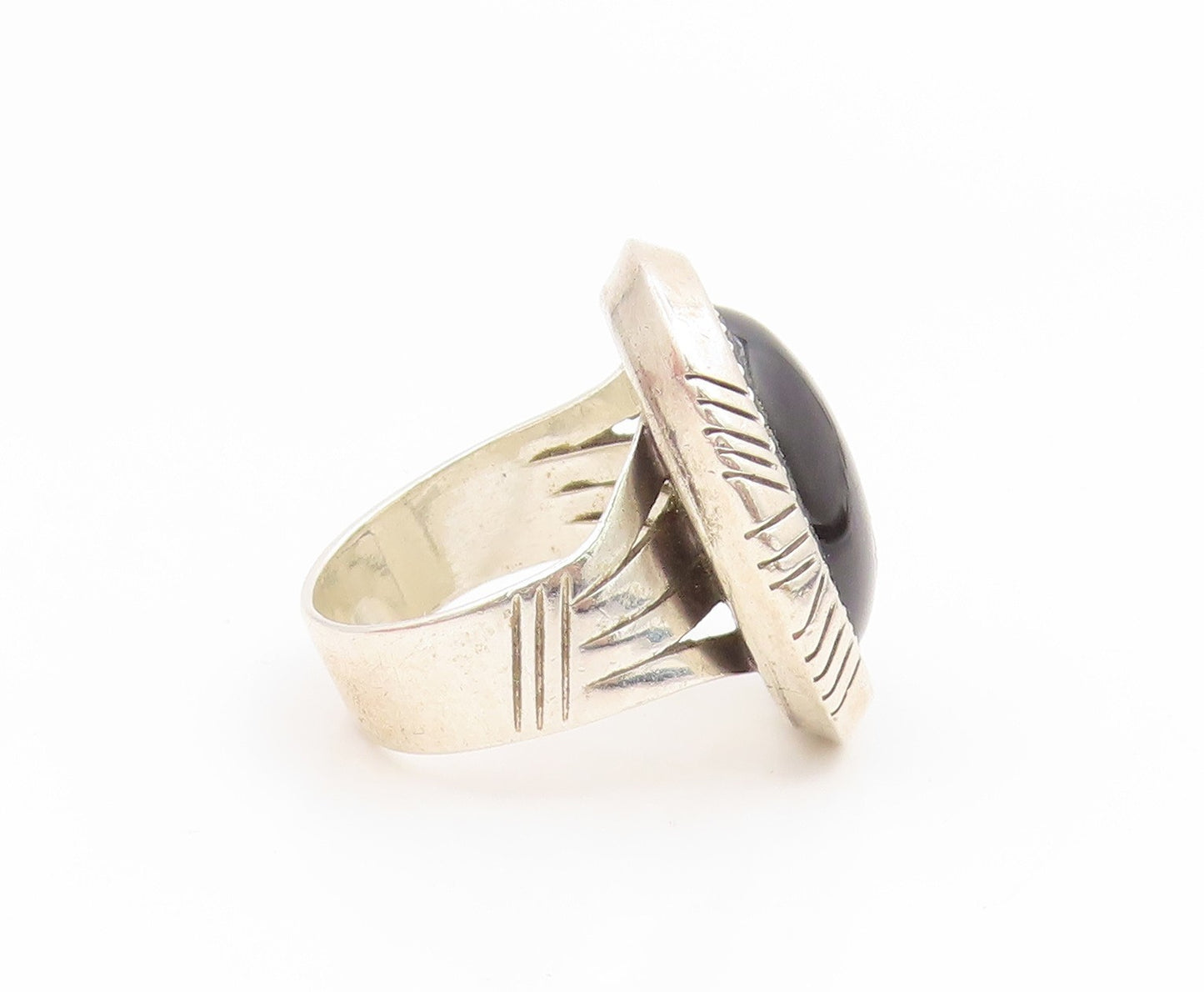 925 Sterling Silver Vintage Ring Cabochon Onyx Statement Band  Sz 7.5  RG35190