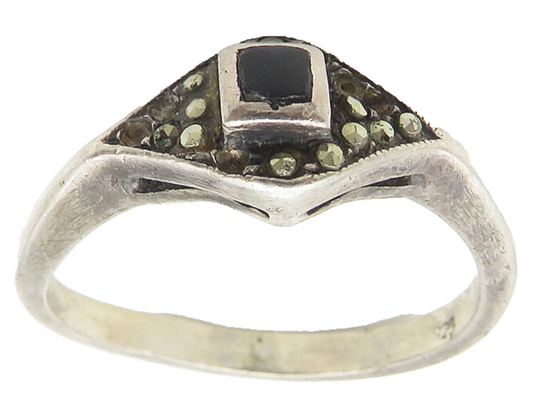 925 Sterling Silver  Vintage Black Onyx & Marcasite Band Ring Sz 6  RG10945