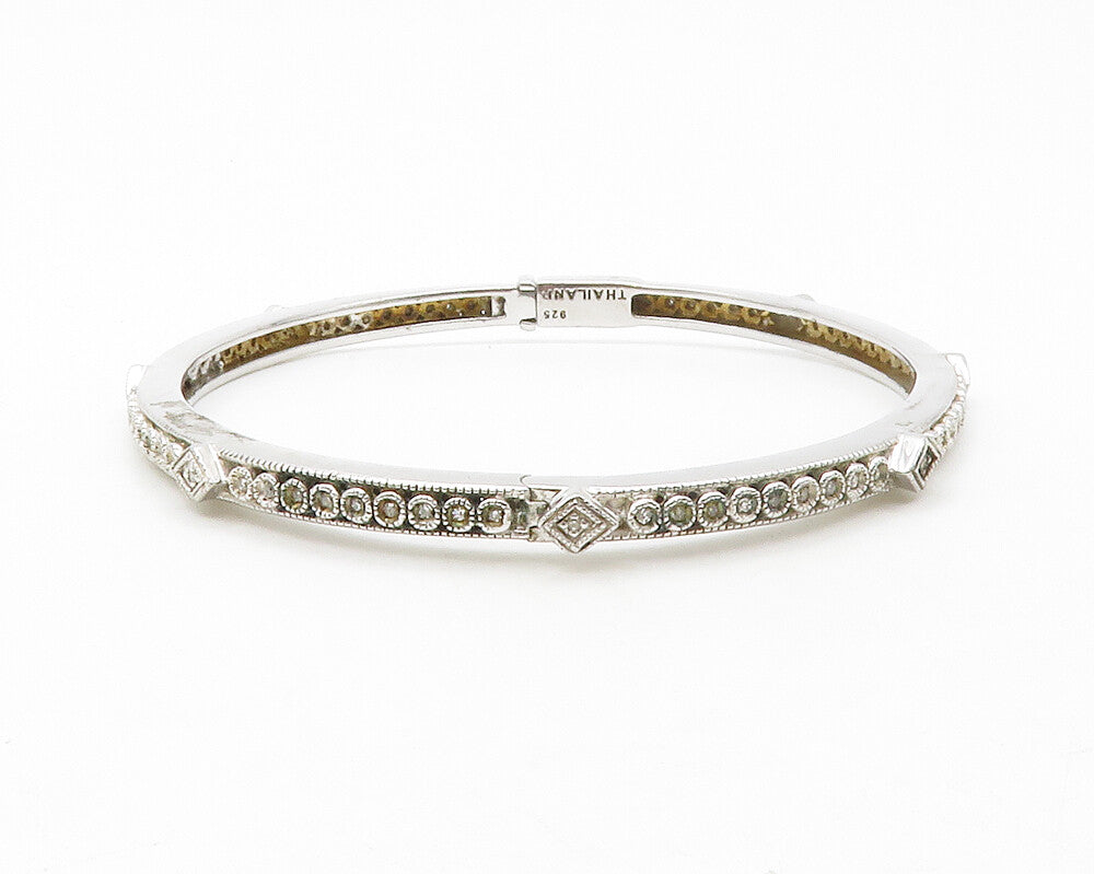 925 Sterling Silver  Genuine Diamonds Shiny Oval Bangle Bracelet  BT5060