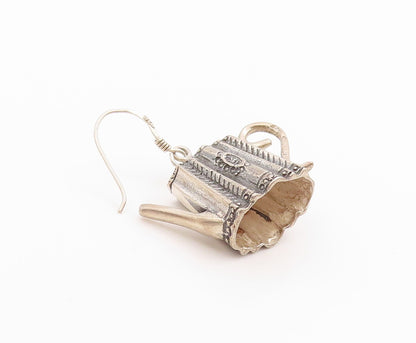 925 Sterling Silver Vintage Earrings Etched Miniature Tea Pot Dangles  EG13688