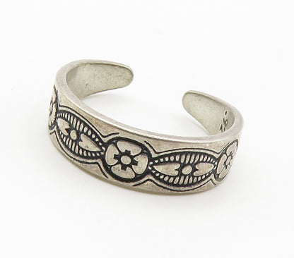 SHUBE 925 Sterling Silver Vintage Floral Pattern Petite Band Ring Sz 5.5 RG15238