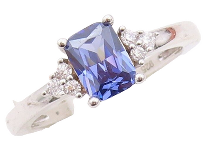 925 Sterling Silver Vintage Ring Rectangle Cut Blue & White CZ  Sz 7  RG30044