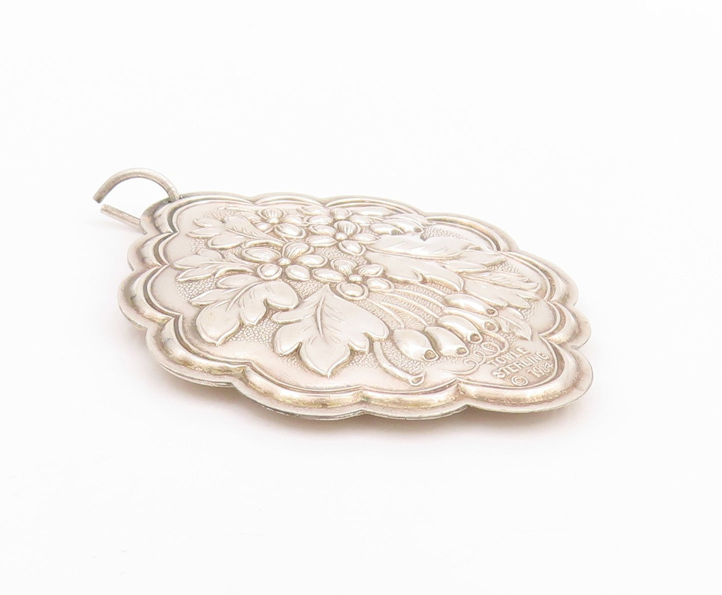 925 Sterling Silver Vintage Pendant 1984 TOWLE Antique Flower Bouquet  PT24710