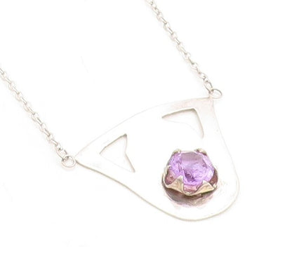 925 Sterling Silver  Vintage Amethyst Cutout Pendant Chain Necklace  NE1857
