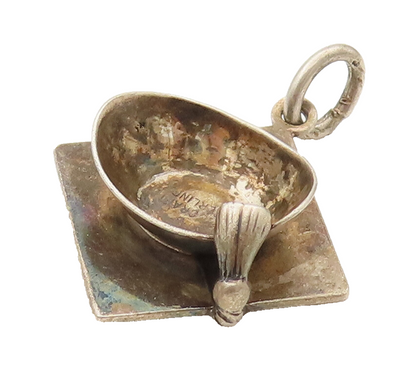 925 Sterling Silver  Vintage Minimalist Graduation Cap Pendant  PT21935