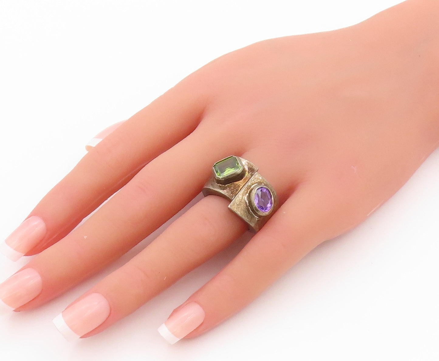 925 Sterling Silver Vintage Ring Dark Tone Amethyst & Peridot  SZ 6  RG32229