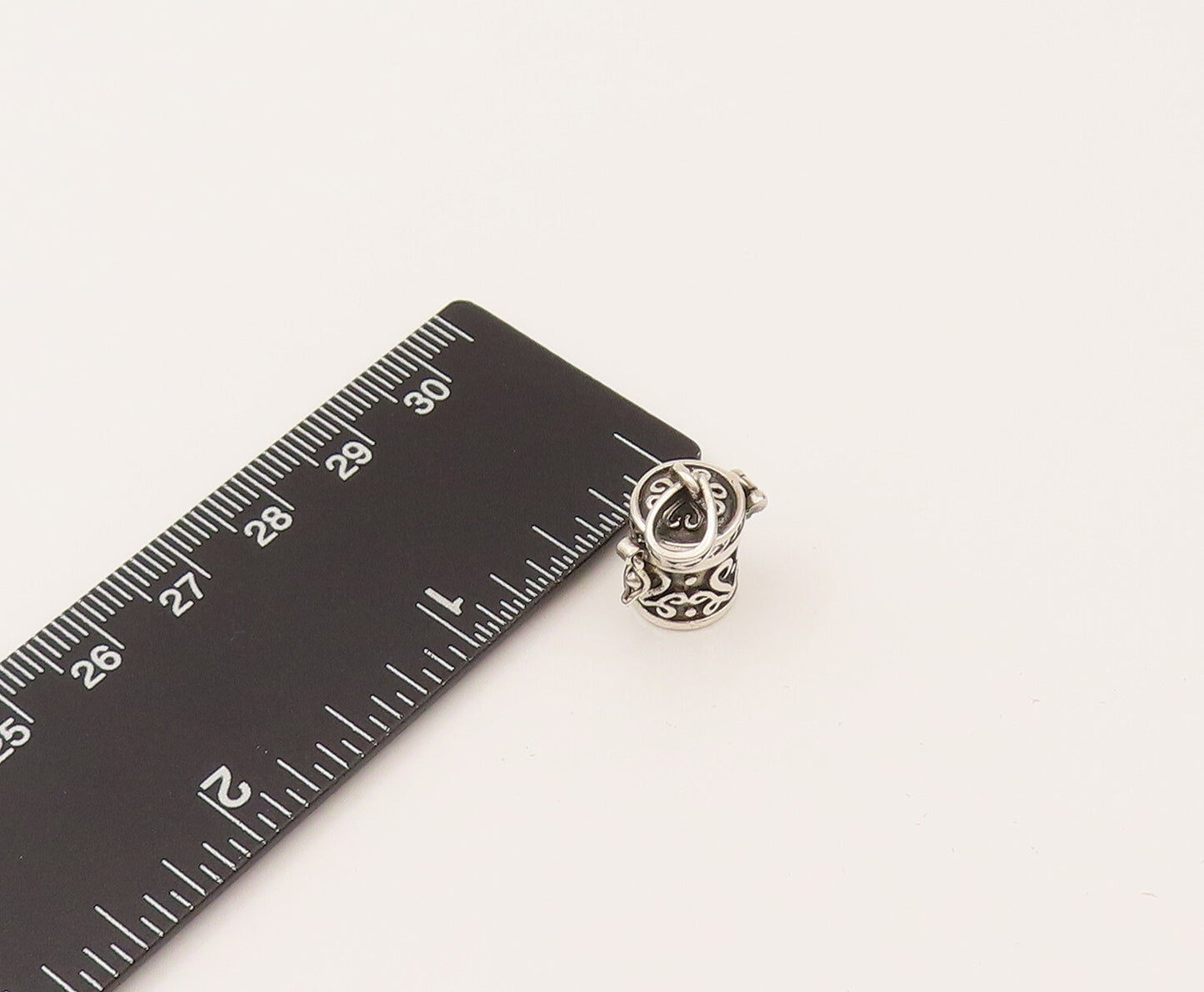 925 Sterling Silver  Vintage Heart Shaped Scrollwork Pendant (OPENS)  PT21996