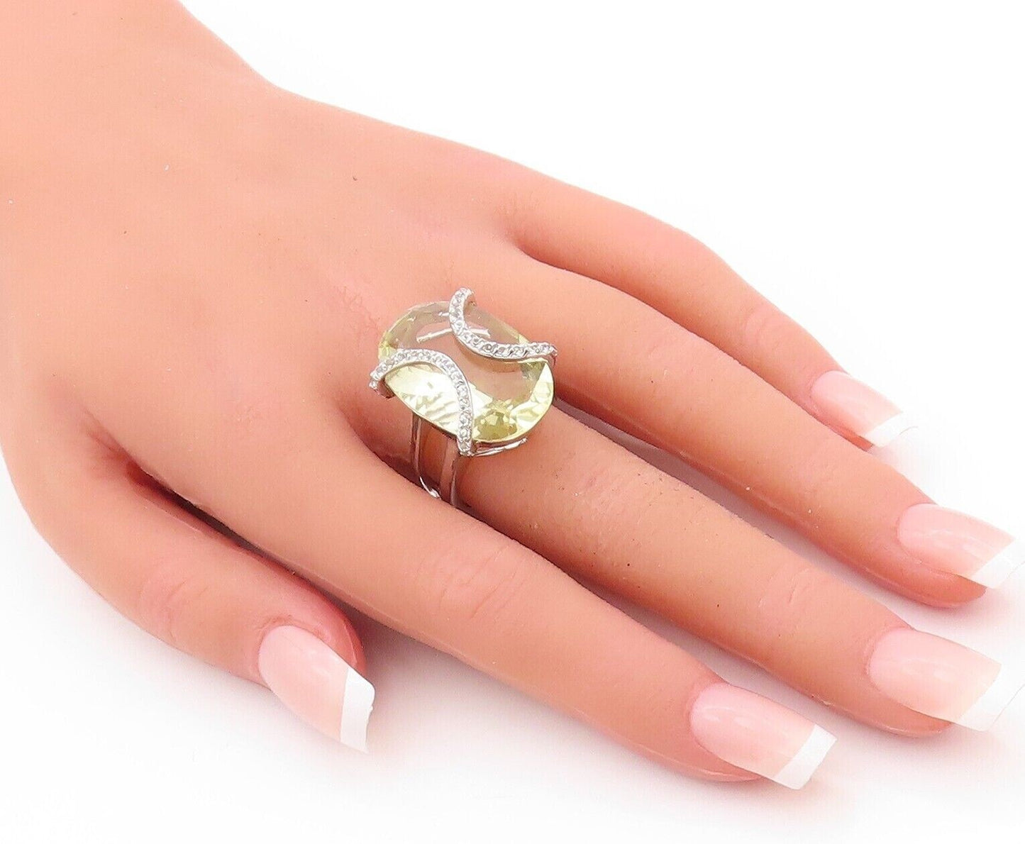925 Sterling Silver Vintage Ring Large Oval Lime Quartz & Topaz  Sz 7  RG29993