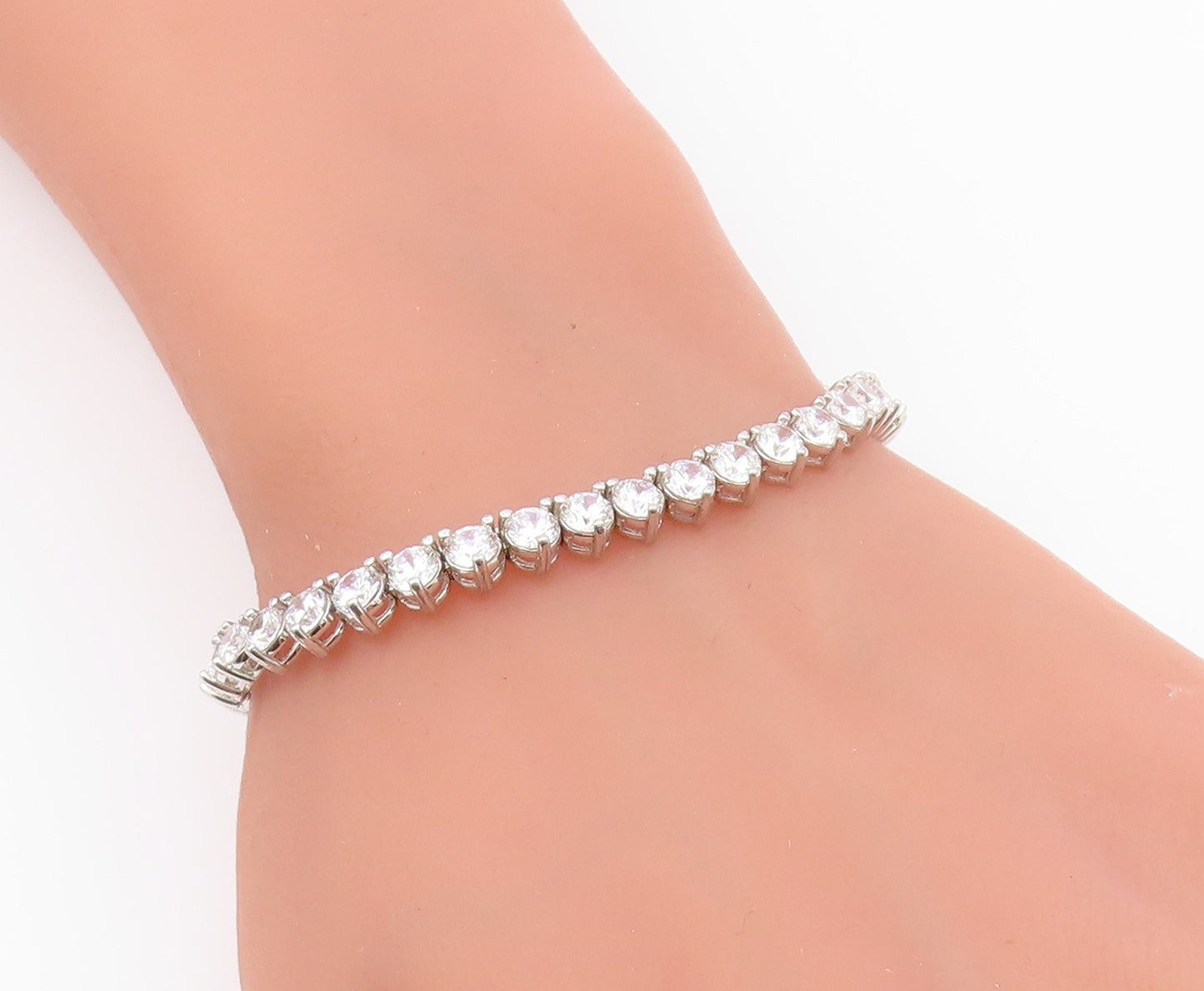 925 Sterling Silver  Shiny Prong Set Cubic Zirconia Tennis Bracelet  BT4250