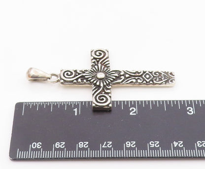 925 Sterling Silver  Vintage Shiny Swirl Religious Cross Pendant  PT15071