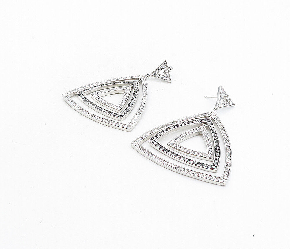 925 Sterling Silver  Sparkling Cubic Zirconia Tringle Dangle Earrings  EG4013
