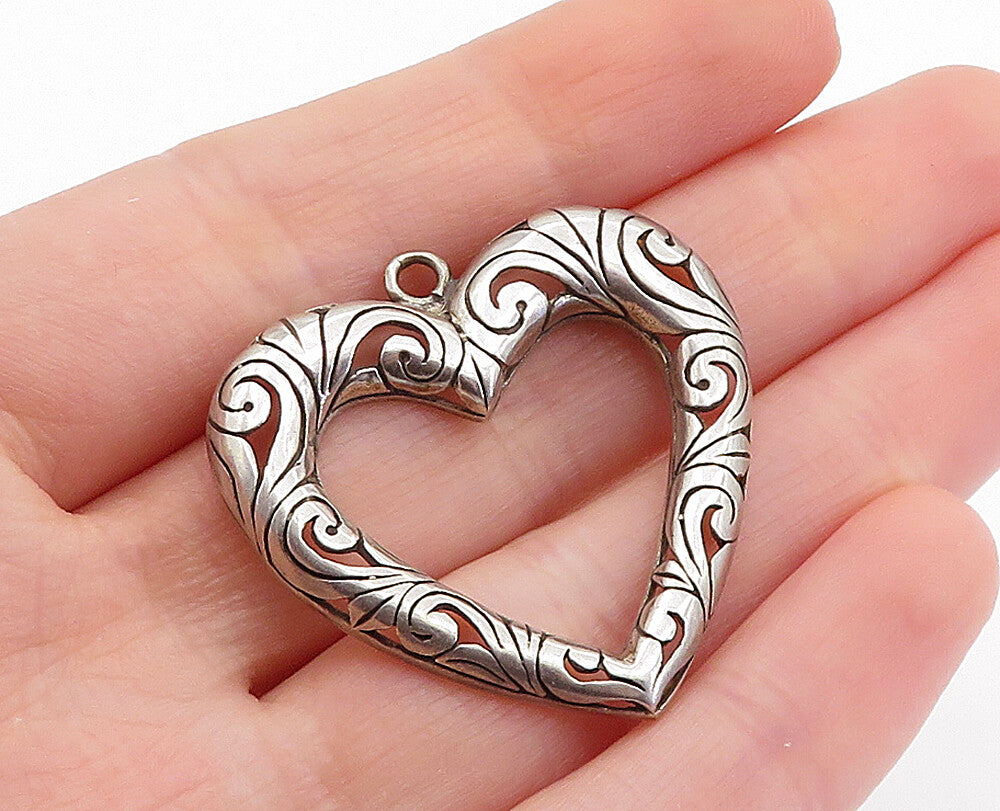 925 Sterling Silver  Vintage  Swirl Pattern Open Love Heart Pendant  PT4781