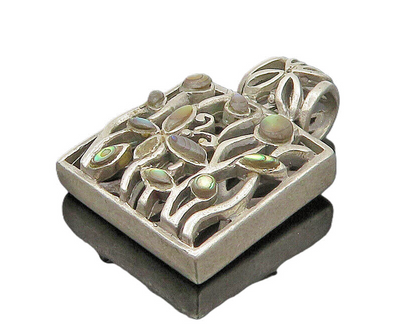925 Sterling Silver  Vintage Petite Abalone Open Floral Motif Pendant  PT13790