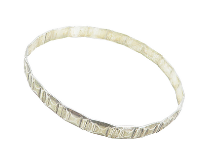 925 Sterling Silver  Vintage Shiny Square Patterned Bangle Bracelet  BT3084