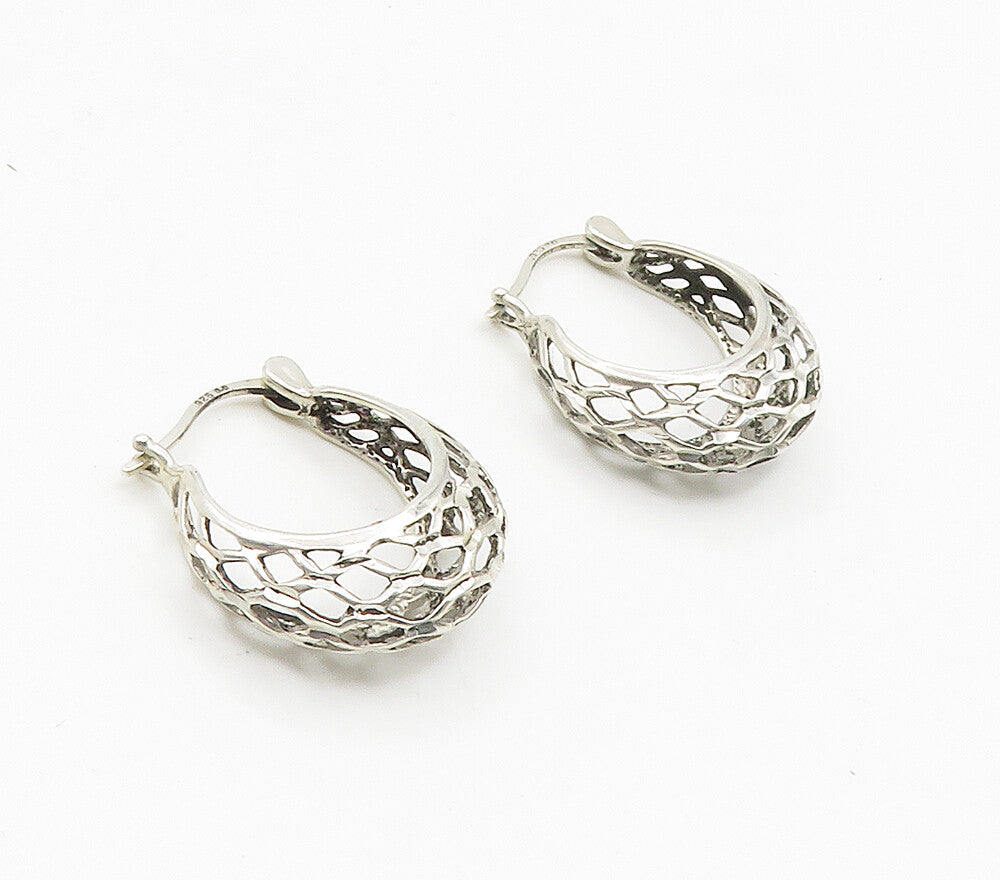 925 Sterling Silver  Vintage Shiny Open Net Style Hoop Earrings  EG7948