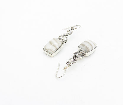 925 Sterling Silver  Vintage Cabochon Cut Agate Swirl Dangle Earrings  EG3470