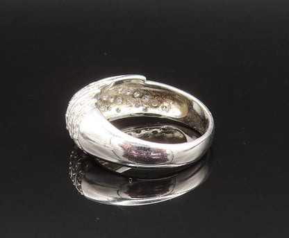 925 Sterling Silver  Vintage Sparkly Topaz Ribbed Dome Ring Sz 7.5  RG25500