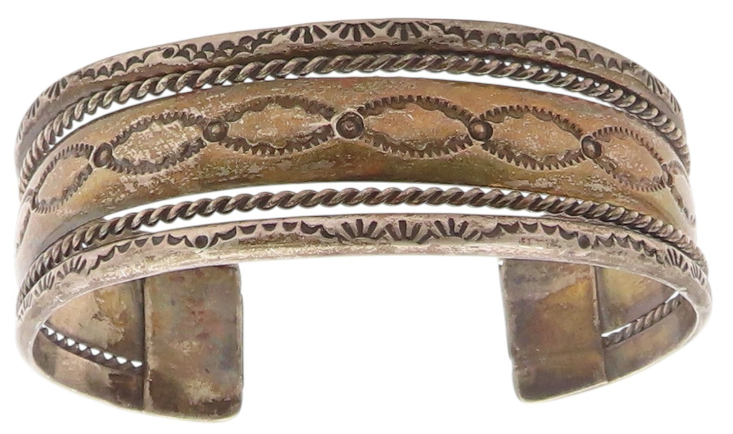 925 Sterling Silver Vintage Bracelet NAVAJO Etched Twisted Wire Cuff  BT12027