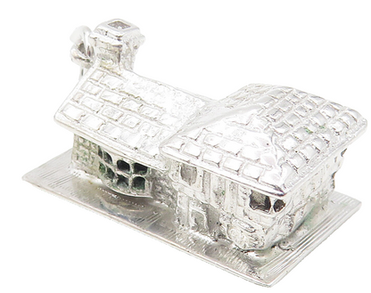 M&M 925 Sterling Silver  Vintage Shiny Hollow House Motif Pendant  PT9435