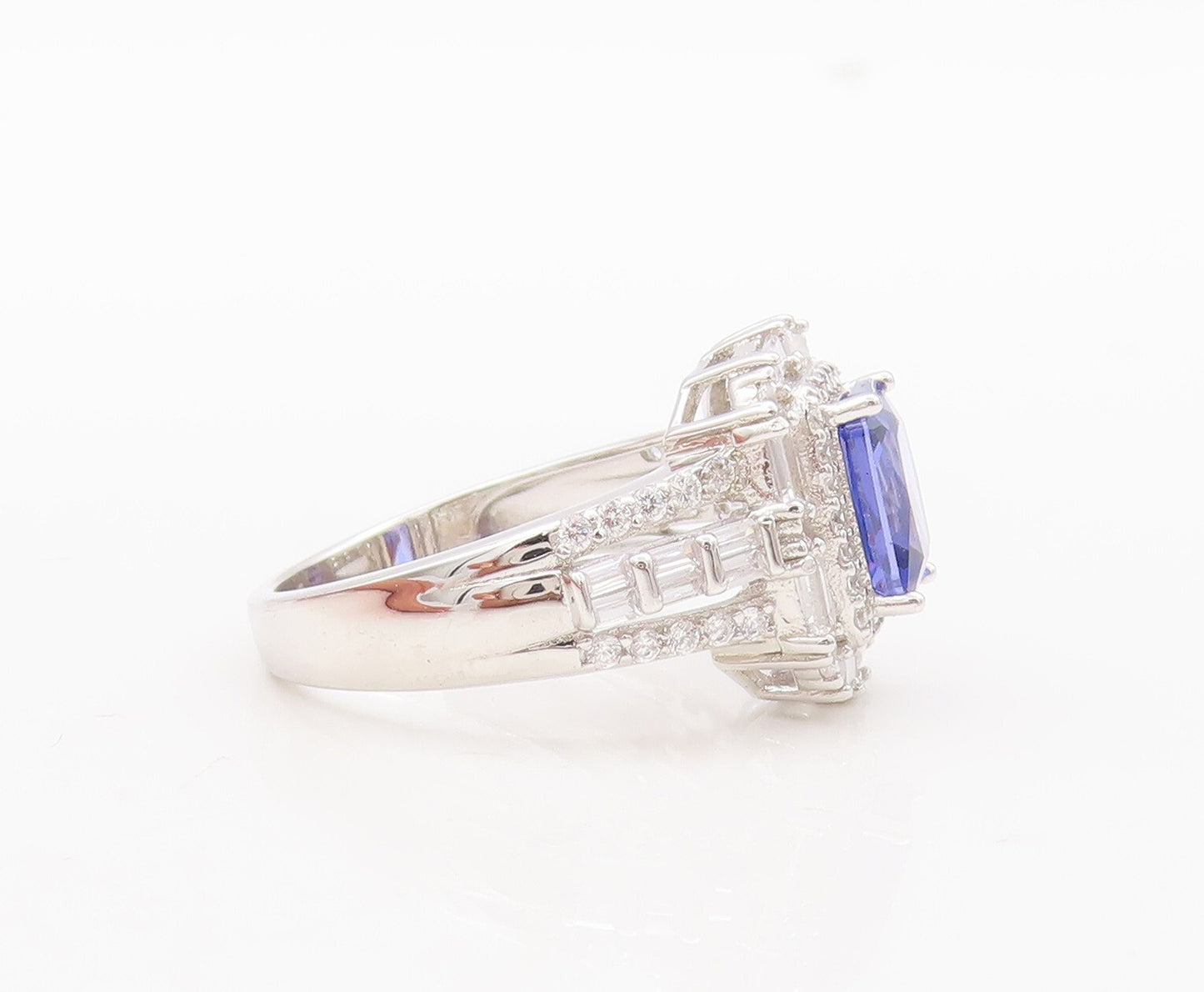 925 Sterling Silver Vintage Ring Rectangle Blue & White CZ Inlay  Sz 7  RG29797