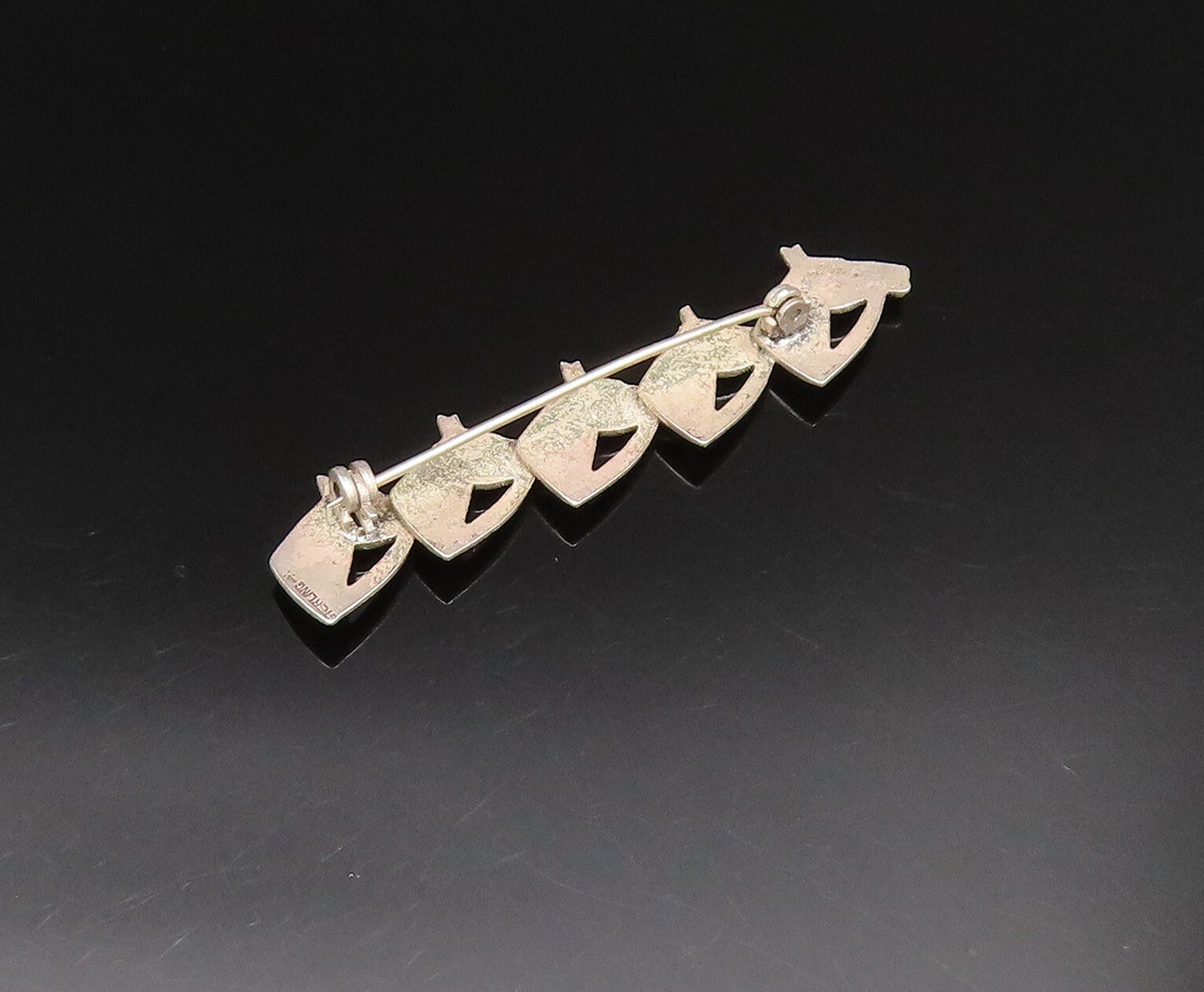 925 Silver  Vintage Antique Five Horse Heads & Enamel Eyes Brooch Pin  BP9702