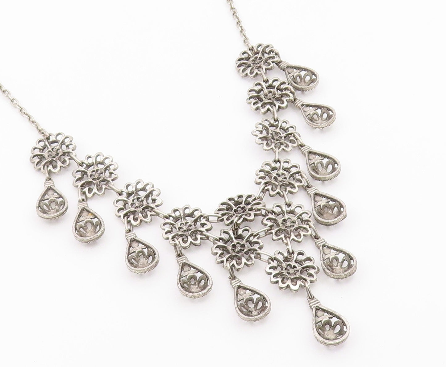 925 Sterling Silver  Vintage Dark Tone Floral Motif Chain Necklace  NE3566