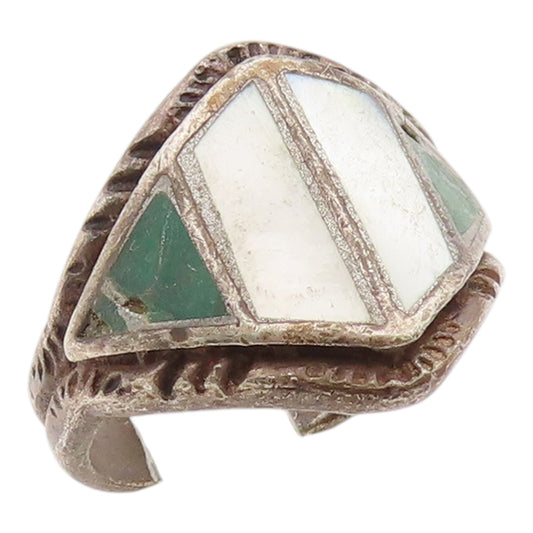 925 Sterling Silver Vintage Ring Antique ZUNI Mother Of Pearl  Sz 6.5  RG36347