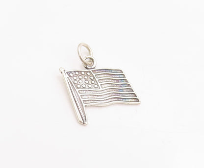 925 Sterling Silver Vintage Pendant Antique Cutout USA Flag Charm  PT24539