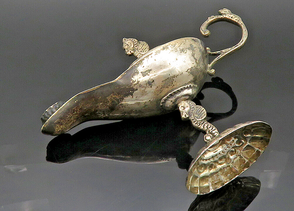 925 Sterling Silver  Vintage Antique Seahorse Motif Oil Candle (OPENS)  TR2849