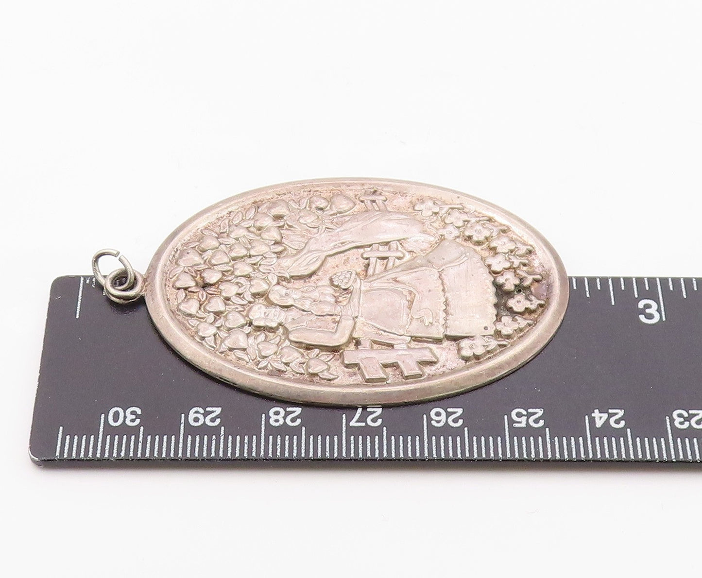 925 Sterling Silver Vintage Pendant Courting Couple & Love Heart Tree   PT26320