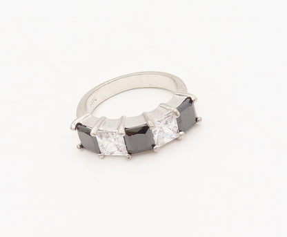 925 Sterling Silver  Vintage Minimalist Alternate CZ & Onyx Ring Sz 7  RG27458