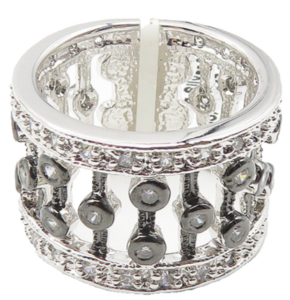 925 Sterling Silver  Shiny Topaz 2 Tone Open Design Band Ring Sz 6.5  RG10664