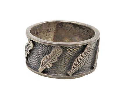 925 Sterling Silver  Vintage Oxidized Feather Pattern Band Ring Sz 7  RG18644