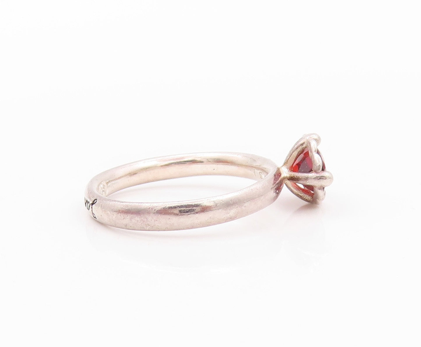 925 Sterling Silver Vintage Ring Minimalist Oval Garnet Flower  SZ 6.5  RG32268