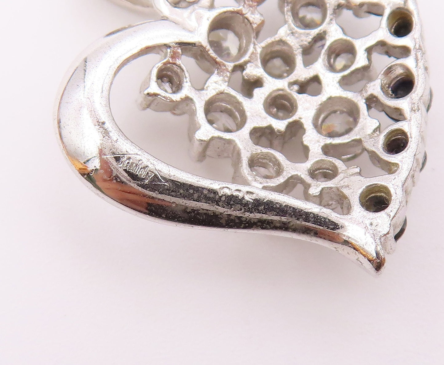 925 Sterling Silver   Vintage Topaz & Black Spinel Love Heart Pendant  PT18267
