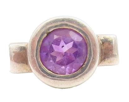 925 Sterling Silver Vintage Ring Bezel Set Amethyst Solitaire Band Sz 8 RG34191