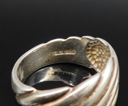 925 Silver  Vintage Fashionable Minimalist Ribbed Band Ring Sz 7  RG25880