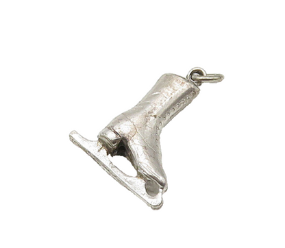 925 Sterling Silver  Vintage Petite Shiny Ice Skate Drop Pendant  PT17230